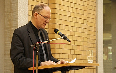 Redner Ausstellungseröffnung NY