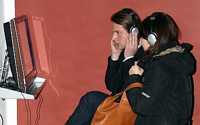 Redner Ausstellungseröffnung NY